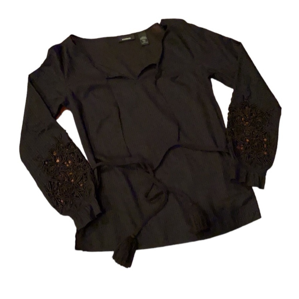 Express black belted tunic top.